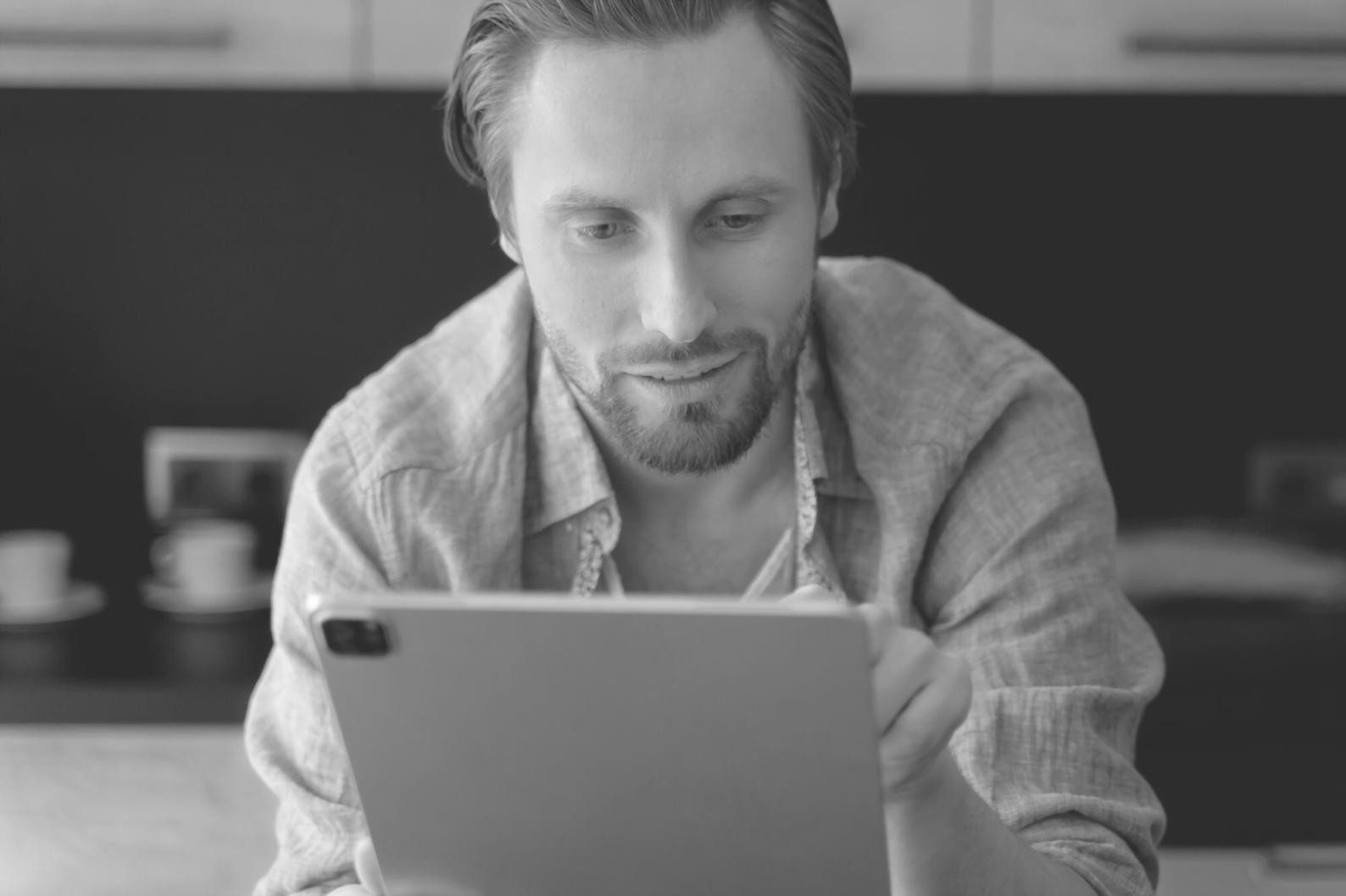 Investment analysis and market research workspace